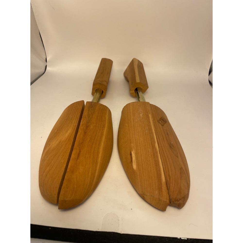 ROCHESTER SHOE TREES  SHOE KEEPERS 20 L SOLID LIGHT WOOD  MARKED‎ 4 MOHAWK